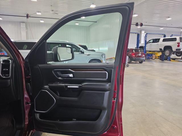 2022 RAM 1500 Laramie 4x4 Crew Cab 5'7" Box