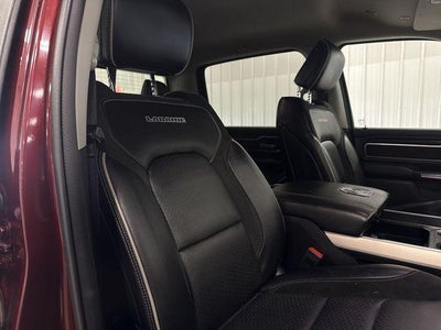 2022 RAM 1500 Laramie 4x4 Crew Cab 5'7" Box