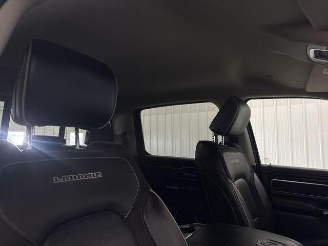 2022 RAM 1500 Laramie 4x4 Crew Cab 5'7" Box