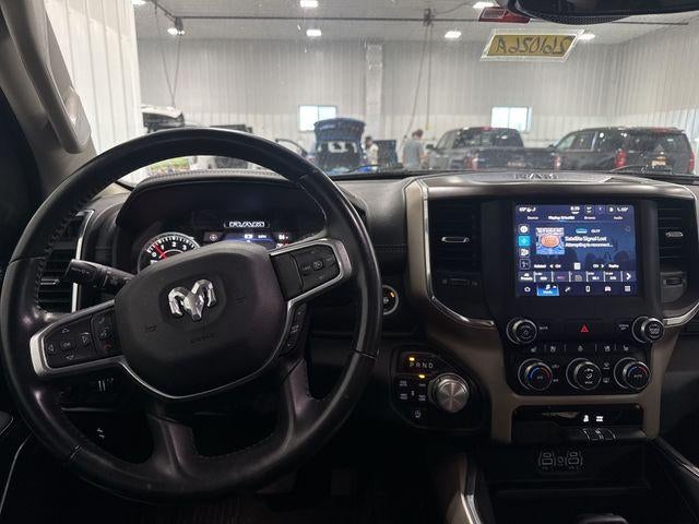 2022 RAM 1500 Laramie 4x4 Crew Cab 5'7" Box