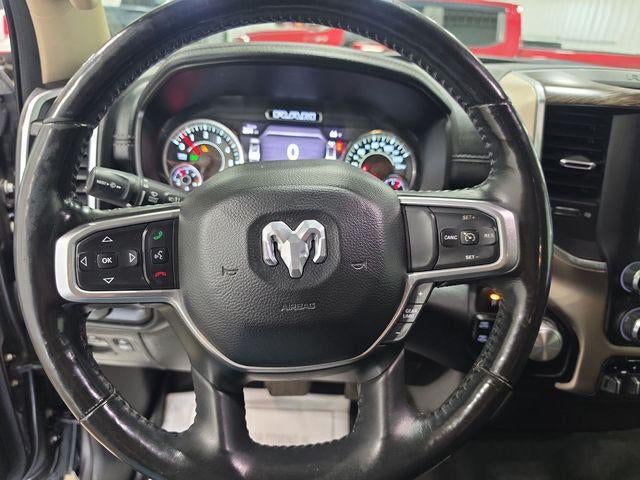 2020 RAM 1500 Laramie 4x4 Crew Cab 5'7" Box