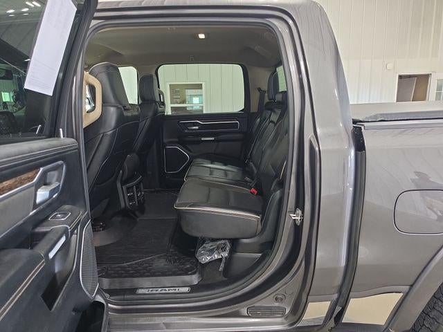 2020 RAM 1500 Laramie 4x4 Crew Cab 5'7" Box