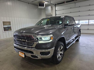 2020 RAM 1500 Laramie 4x4 Crew Cab 5'7" Box