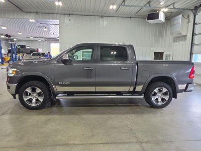 2020 RAM 1500 Laramie 4x4 Crew Cab 5'7" Box