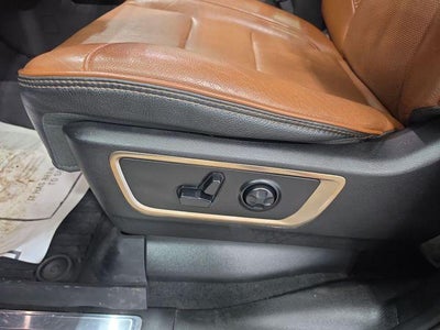 2019 RAM 1500 Longhorn 4x4 Crew Cab 5'7" Box