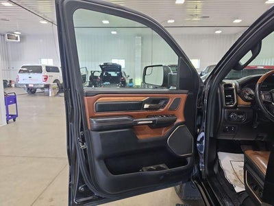 2019 RAM 1500 Longhorn 4x4 Crew Cab 5'7" Box
