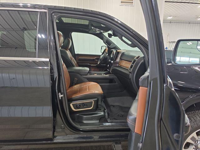 2019 RAM 1500 Longhorn 4x4 Crew Cab 5'7" Box