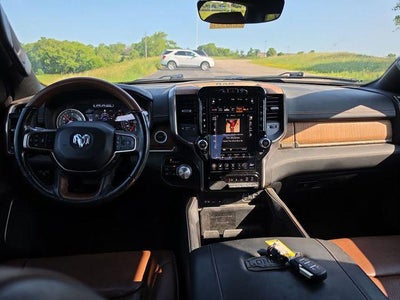 2019 RAM 1500 Longhorn 4x4 Crew Cab 5'7" Box