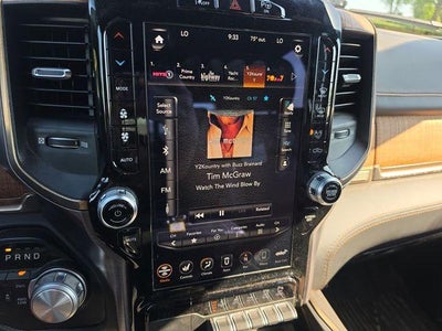 2019 RAM 1500 Longhorn 4x4 Crew Cab 5'7" Box