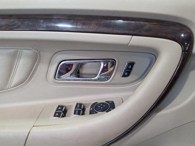 2015 Ford Taurus 4dr Sdn Limited FWD