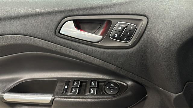 2017 Ford Escape Titanium 4WD