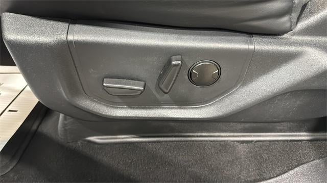 2024 Ford Expedition Max XLT 4x4