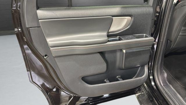 2025 Ford Expedition Max Active 4x4