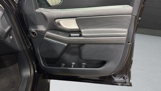 2025 Ford Expedition Max Active 4x4