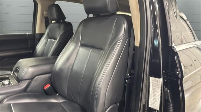 2024 Ford Expedition Max XLT 4x4