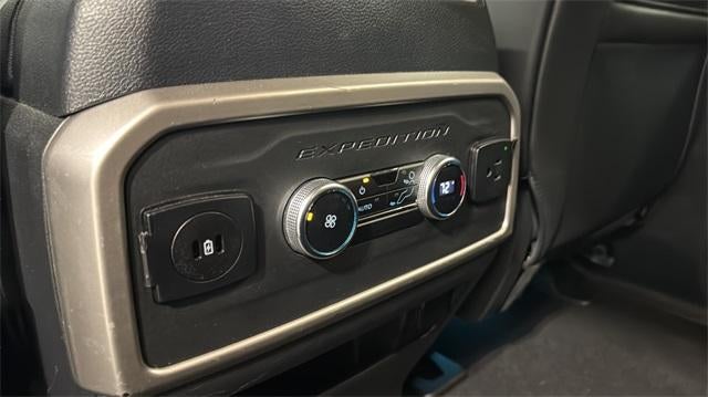 2024 Ford Expedition Max XLT 4x4