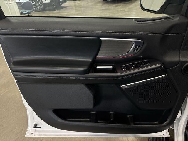 2025 Ford Expedition Max Platinum 4x4