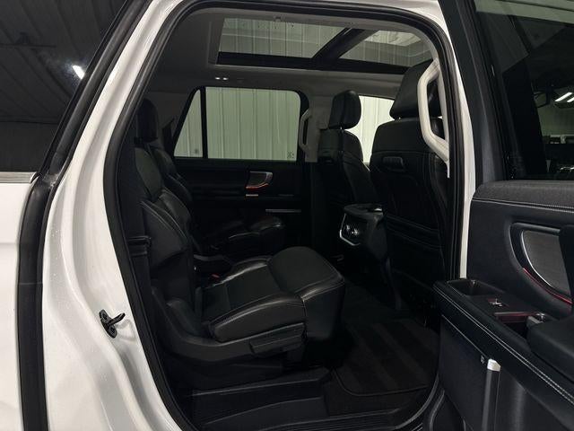 2025 Ford Expedition Max Platinum 4x4
