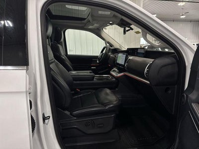 2025 Ford Expedition Max Platinum 4x4