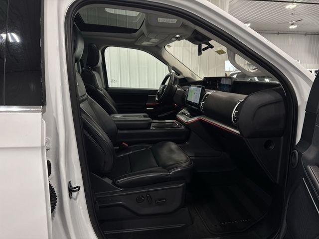 2025 Ford Expedition Max Platinum 4x4