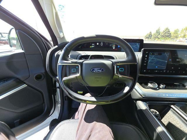 2025 Ford Expedition Max Platinum 4x4