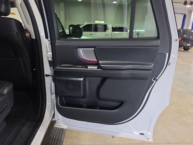 2025 Ford Expedition Max Platinum 4x4