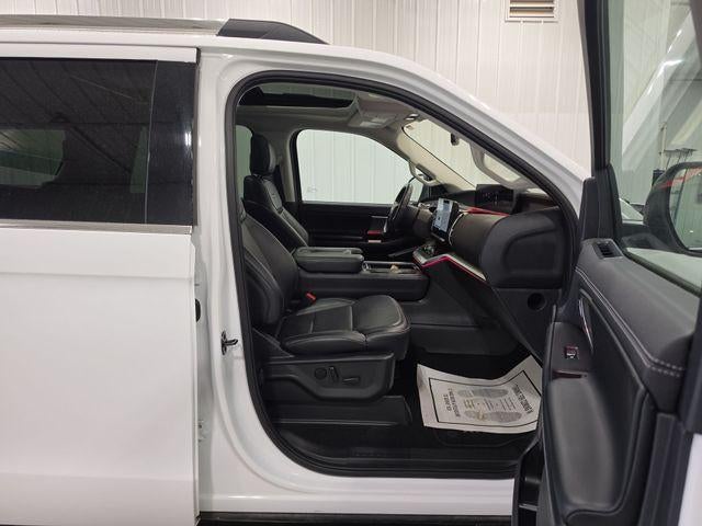 2025 Ford Expedition Max Platinum 4x4