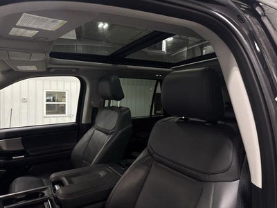 2025 Ford Expedition Active 4x4