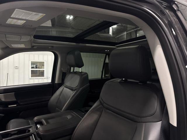 2025 Ford Expedition Active 4x4