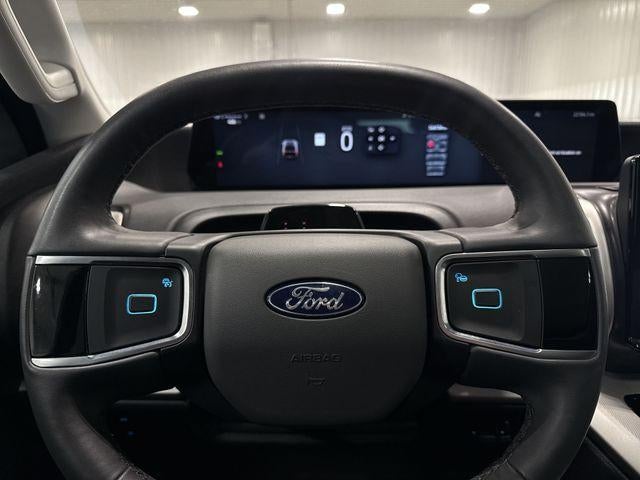 2025 Ford Expedition Active 4x4