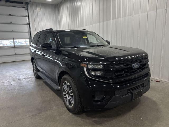 Used 2025 Ford Expedition Active with VIN 1FMJU1J83SEA27908 for sale in Glenwood, Minnesota