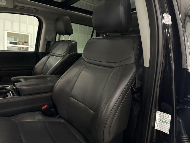 2025 Ford Expedition Active 4x4