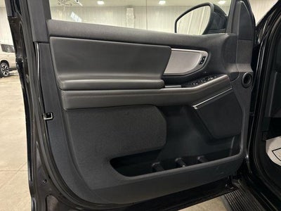 2025 Ford Expedition Active 4x4