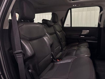 2025 Ford Expedition Active 4x4