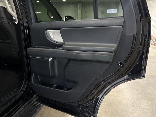 2025 Ford Expedition Active 4x4