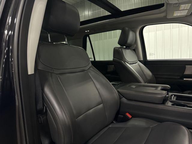 2025 Ford Expedition Active 4x4
