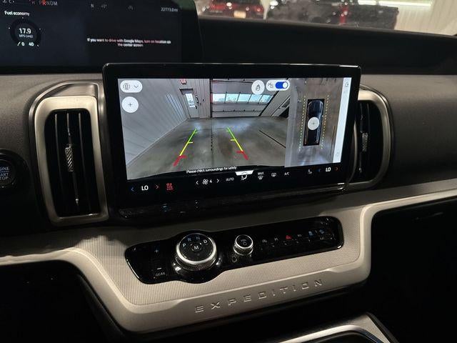 2025 Ford Expedition Active 4x4