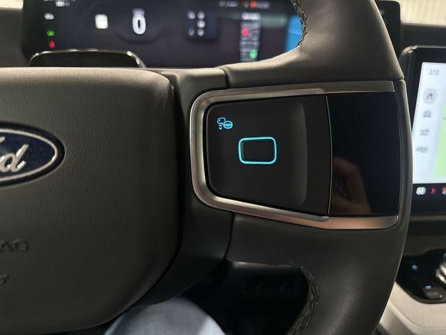 2025 Ford Expedition Active 4x4