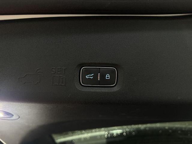 2025 Ford Expedition Active 4x4