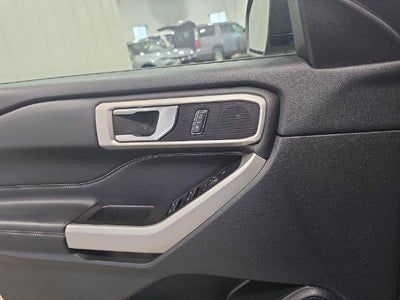 2024 Ford Explorer XLT 4WD