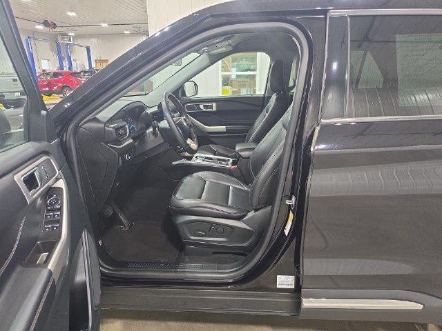2024 Ford Explorer XLT 4WD