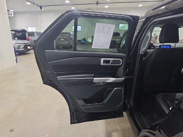 2024 Ford Explorer XLT 4WD
