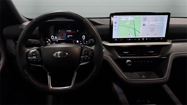 2025 Ford Explorer Platinum 4WD