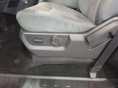 2013 Ford Super Duty F-350 SRW 4WD Crew Cab 6-3/4 Ft Box XLT
