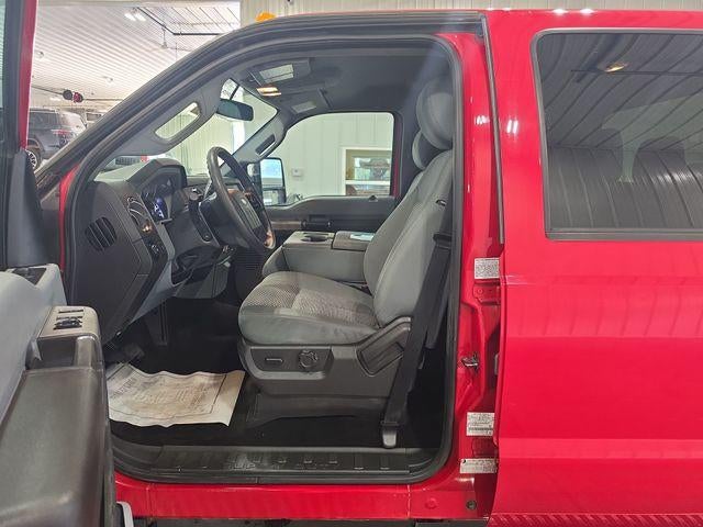 2013 Ford Super Duty F-350 SRW 4WD Crew Cab 6-3/4 Ft Box XLT