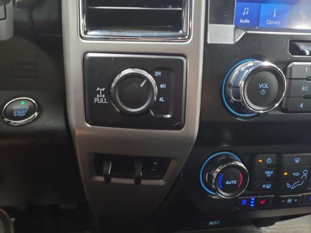 2020 Ford Super Duty F-350 SRW LARIAT 4WD Crew Cab 6.75' Box