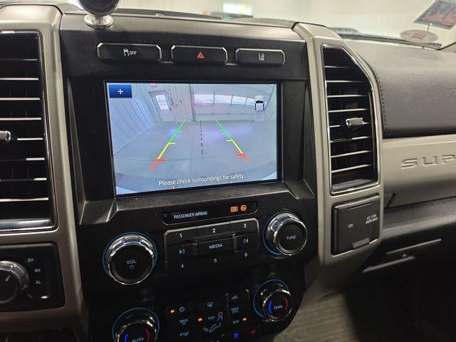 2020 Ford Super Duty F-350 SRW LARIAT 4WD Crew Cab 6.75' Box