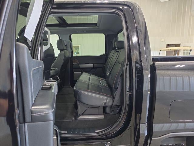 2024 Ford Super Duty F-350 SRW LARIAT 4WD Crew Cab 6.75' Box