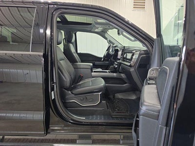 2024 Ford Super Duty F-350 SRW LARIAT 4WD Crew Cab 6.75' Box