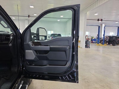 2024 Ford Super Duty F-350 SRW LARIAT 4WD Crew Cab 6.75' Box